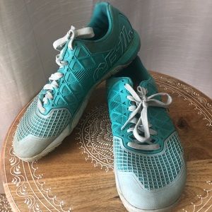 Teal Crossfit shoes